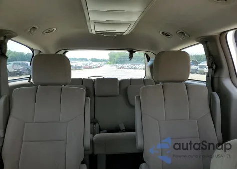 2011 Chrysler Town & Country Touring z USA, uszkodzony, nr VIN 2A4RR5DG9BR666388